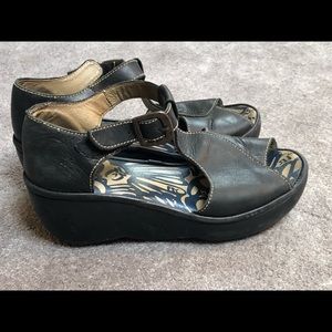 Fly London black leather wedge sandals 38/8